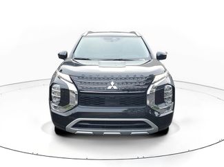 New 2025 Mitsubishi Outlander SEL video 2