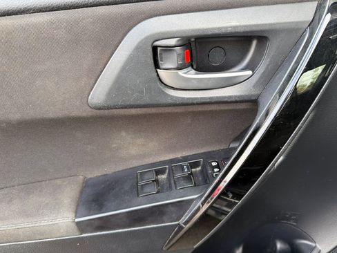 Used 2018 Toyota Corolla iM w/ All-Weather Mat Package FWD image 10