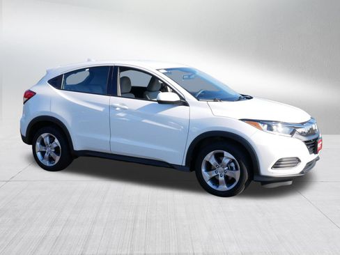 Used 2021 Honda HR-V LX image 8
