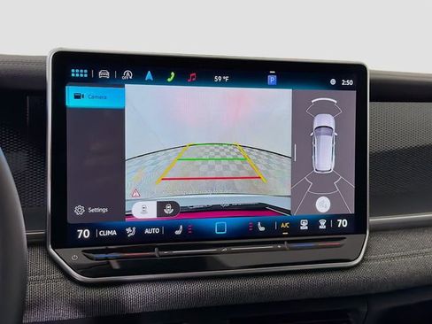 Used 2025 Volkswagen Tiguan S image 14