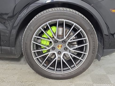 Used 2019 Porsche Cayenne E-Hybrid AWD/4WD image 10