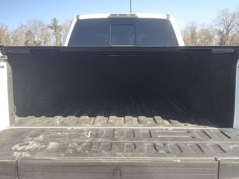 Used 2019 Ford F250 Lariat w/ Lariat Ultimate Package AWD/4WD image 30