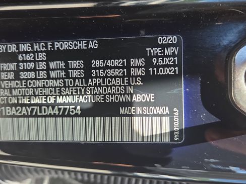 Used 2020 Porsche Cayenne AWD/4WD image 19