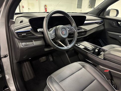 Used 2025 Buick Enclave Preferred image 26