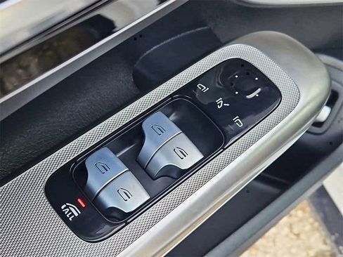 Used 2025 Mercedes-Benz CLE 53 AMG 4MATIC Cabriolet image 30