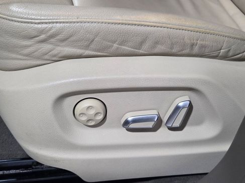 Used 2016 Audi Q5 2.0T Premium Plus w/ Technology Package image 27