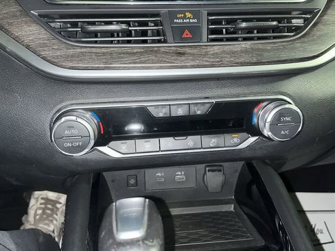 Used 2023 Nissan Altima 2.5 SL image 21