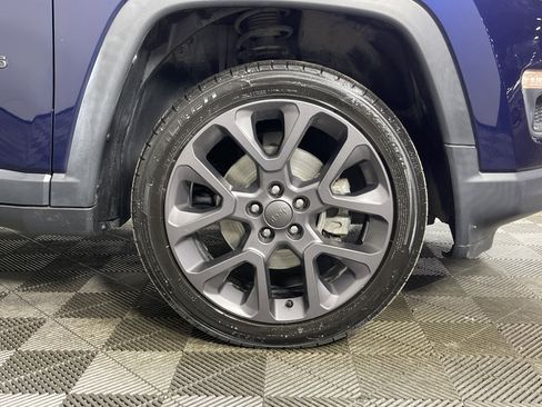 Used 2021 Jeep Compass Latitude image 6