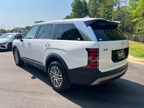 New 2026 Hyundai Palisade SE FWD image 8