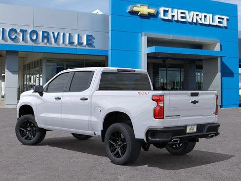 New 2026 Chevrolet Silverado 1500 LT Trail Boss w/ Dark Appearance Package AWD/4WD image 3