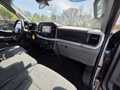 Used 2023 Ford F150 XLT AWD/4WD image 17