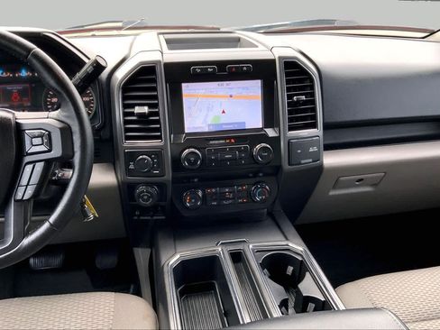 Used 2019 Ford F150 XLT w/ Equipment Group 302A Luxury AWD/4WD image 7