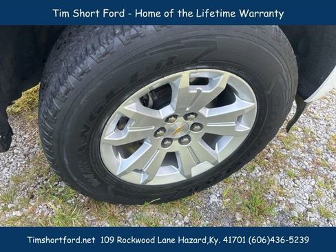 Used 2021 Chevrolet Colorado LT w/ Fleet Safety Package image 12