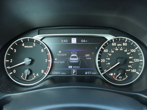 Used 2019 Nissan Altima 2.5 Platinum image 28