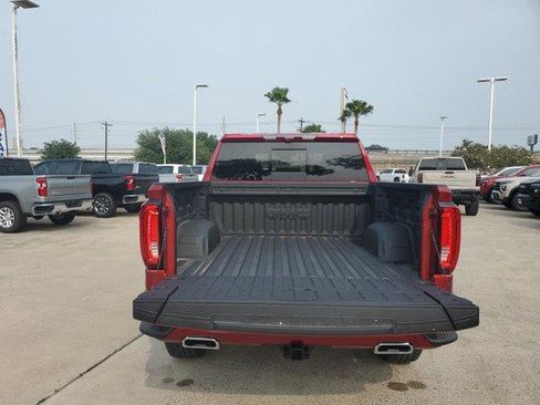 New 2026 GMC Sierra 1500 AT4 w/ AT4 Premium Package AWD/4WD image 14