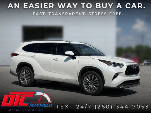 Used 2020 Toyota Highlander Platinum FWD image 1