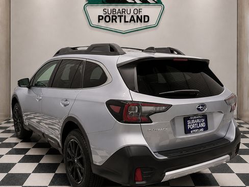 Used 2022 Subaru Outback Limited w/ Popular Package #2 AWD/4WD image 3