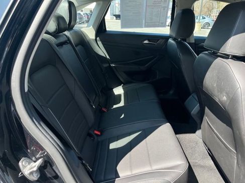 Used 2024 Volkswagen Jetta SE image 18