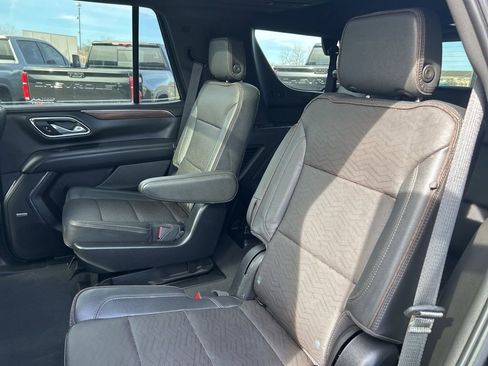 Used 2022 Chevrolet Tahoe High Country image 36