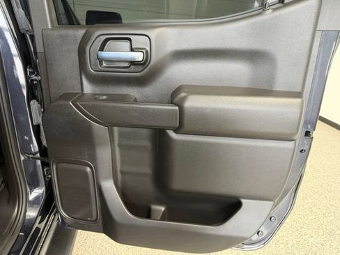 Used 2023 Chevrolet Silverado 1500 Custom AWD/4WD image 20