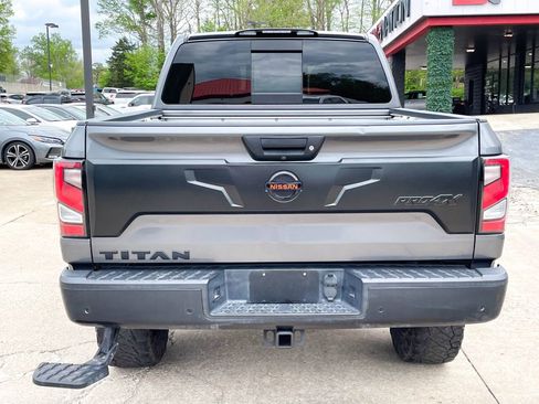 Used 2021 Nissan Titan PRO-4X w/ Pro-4x Utility Package image 8