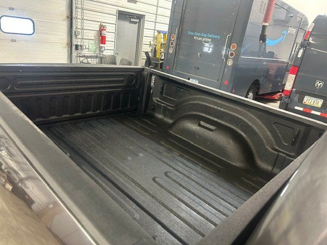 Certified 2025 RAM 2500 Big Horn AWD/4WD image 18