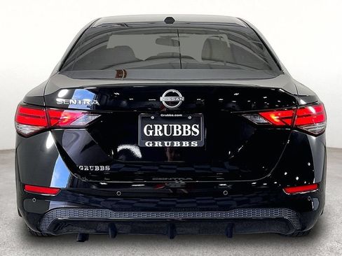 Certified 2025 Nissan Sentra SV w/ SV Premium Package FWD image 5