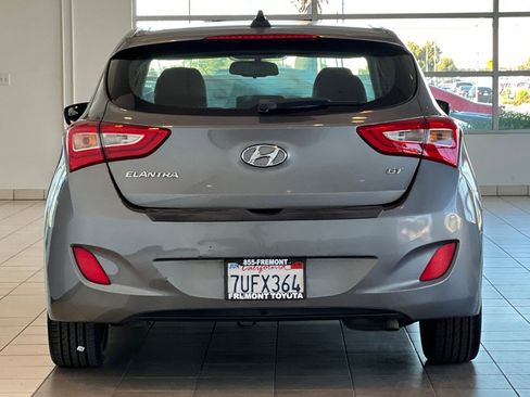 Used 2016 Hyundai Elantra GT w/ Option Group 03 FWD image 5