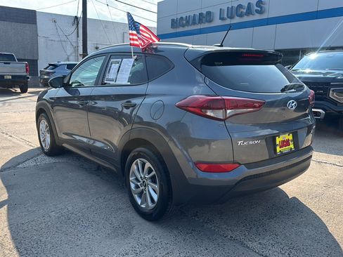 Used 2016 Hyundai Tucson SE w/ Option Group 02 AWD/4WD image 7