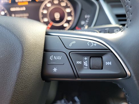 Used 2019 Audi Q5 2.0T Premium Plus w/ Premium Plus Package image 8