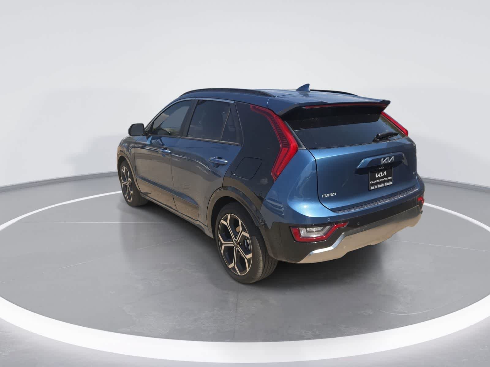 New 2026 Kia Niro SX Touring FWD image 6