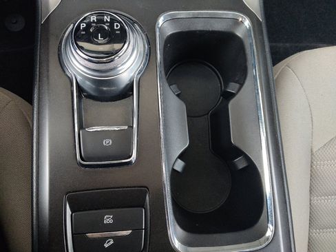 Used 2018 Ford Fusion S image 26