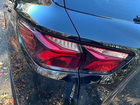 Certified 2022 Chevrolet Blazer RS w/ Enhanced Convenience Package image 21