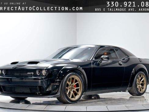 Used 2023 Dodge Challenger SRT Hellcat RWD image 1