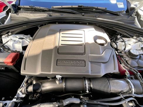 New 2026 Jaguar F-PACE R-Dynamic S image 11