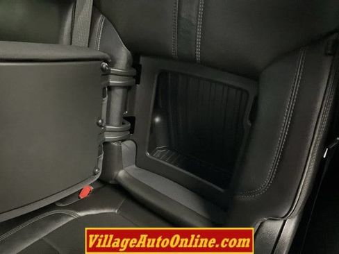 Used 2019 Chevrolet Silverado 1500 High Country w/ Technology Package AWD/4WD image 29