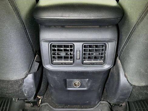 Used 2023 Toyota RAV4 LE FWD image 22