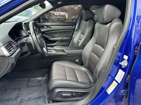 Used 2019 Honda Accord Sport image 11