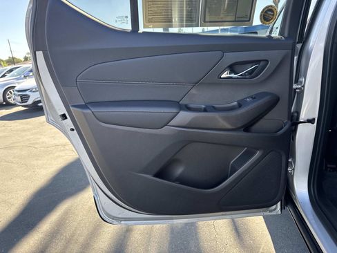 Used 2022 Chevrolet Traverse Premier w/ Redline Edition image 19