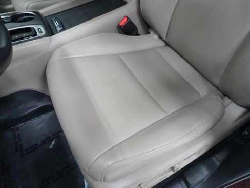 Used 2019 Honda Pilot EX-L image 12