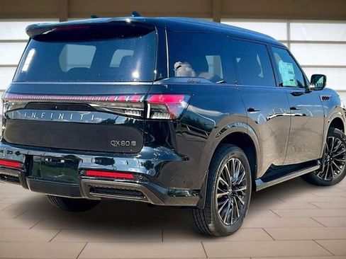 New 2026 INFINITI QX80 Autograph AWD/4WD image 2