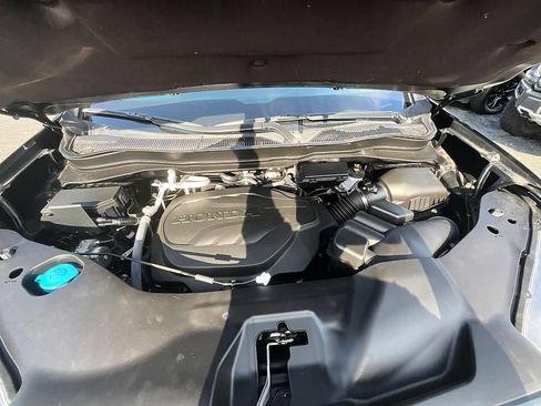 Used 2023 Honda Ridgeline Sport image 3