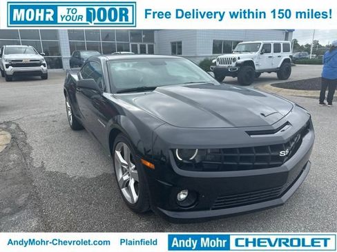 Used 2010 Chevrolet Camaro SS w/ RS Package RWD image 6