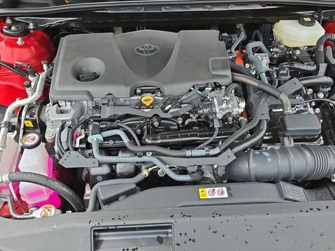 Used 2026 Toyota Camry XLE FWD image 30