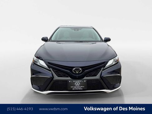 Used 2022 Toyota Camry XSE w/ Navigation Package image 7