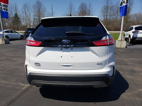 Used 2023 Ford Edge SEL w/ Convenience Package image 6