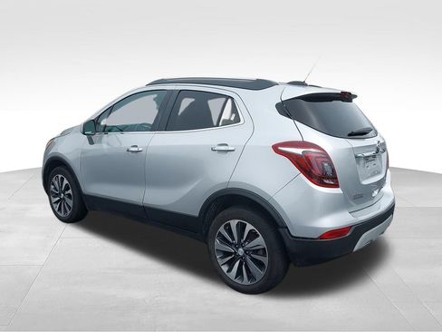 Used 2022 Buick Encore Preferred w/ Safety Package FWD image 7