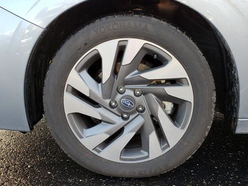 Used 2025 Subaru Legacy Limited image 7