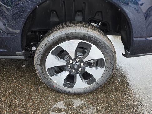 New 2025 Ford F150 Lightning Platinum image 9