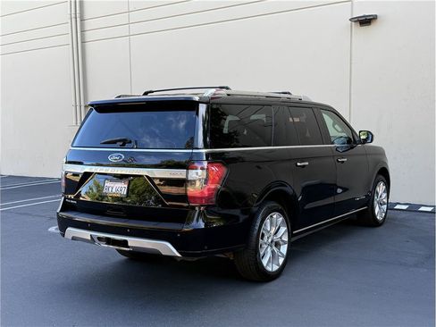 Used 2019 Ford Expedition Max Platinum AWD/4WD image 6